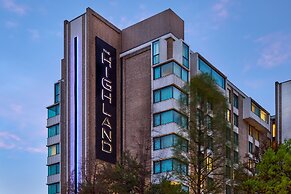 The Highland Dallas, Curio Collection by Hilton