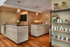 The Highland Dallas, Curio Collection by Hilton