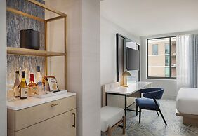 The Highland Dallas, Curio Collection by Hilton