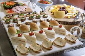 Garden Cliff Resort and Spa