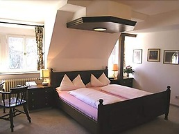 Burg-Hotel Relais du Silence