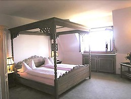 Burg-Hotel Relais du Silence