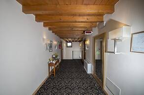 Hotel Venice Resort Airport