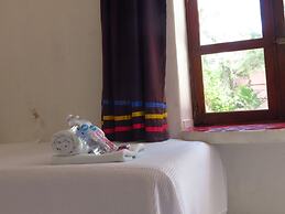 Acamaya Reef Cabanas - Caravan Park