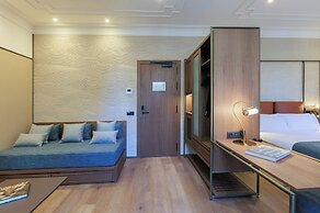 Hotel Medinaceli New reopening 2025