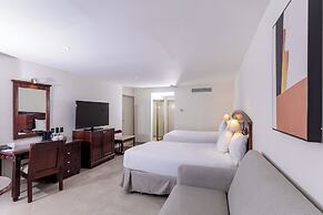 Dominican Fiesta Hotel