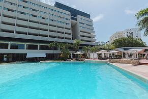 Dominican Fiesta Hotel