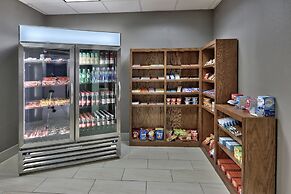 Holiday Express & Suites Portales by IHG