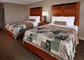 Montreal Beach Resort