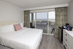 Montreal Beach Resort