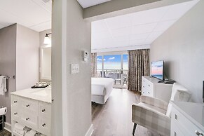 Montreal Beach Resort