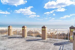 Montreal Beach Resort