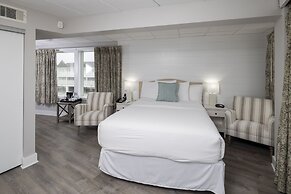 Montreal Beach Resort