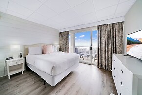 Montreal Beach Resort