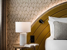 Mercure Chartres Est