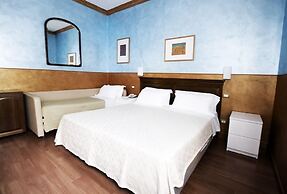 Hotel Diana