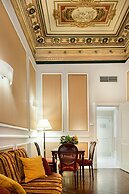 Catalonia Las Cortes Hotel