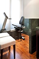 Catalonia Las Cortes Hotel