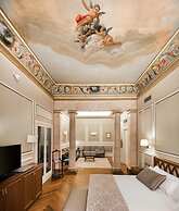 Catalonia Las Cortes Hotel