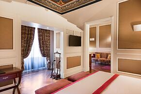 Catalonia Las Cortes Hotel