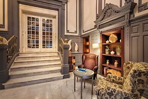 Catalonia Las Cortes Hotel