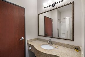 Best Western Plus Lake Dallas Inn & Suites