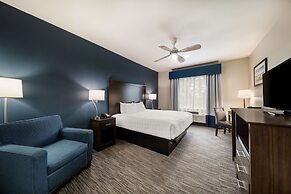 Best Western Plus Lake Dallas Inn & Suites