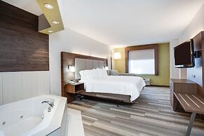 Holiday Inn Express Hotel & Suites Clewiston by IHG