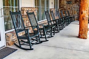 Hampton Inn & Suites Cashiers Sapphire Valley