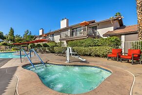 Riviera Oaks Resort