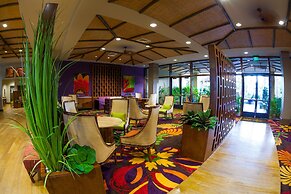 Tahiti Village Resort & Spa