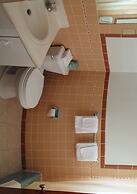 Budget Host Midway Inn