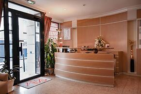 Hôtel Des Deux Avenues