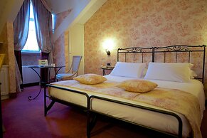 Best Western Crystal Palace Hotel