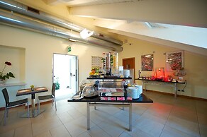 Best Western Crystal Palace Hotel