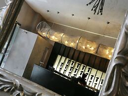 Borghese Palace Art Hotel