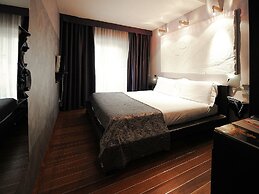 Borghese Palace Art Hotel