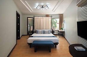 Springfield Village Golf & Spa