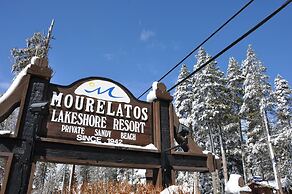 Mourelatos Lakeshore Resort