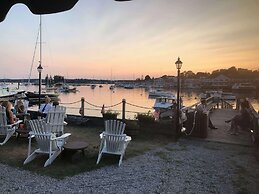 Boothbay Harbor Inn