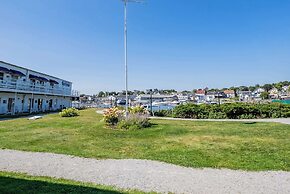 Boothbay Harbor Inn