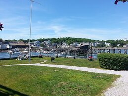 Boothbay Harbor Inn