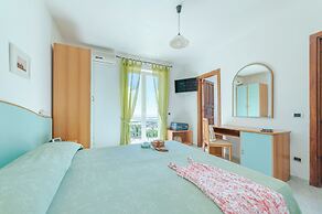 Hotel Poggio Del Sole