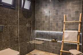 Avithos Resort Apartments Hotel