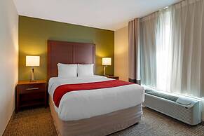 Comfort Inn & Suites Salem Northeast