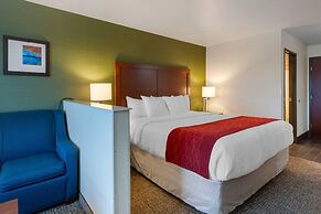 Comfort Inn & Suites Salem Northeast