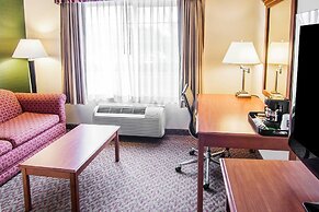 Comfort Inn and Suites Salem