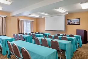 Comfort Inn and Suites Salem