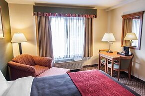 Comfort Inn and Suites Salem