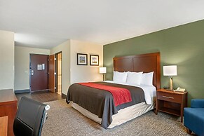 Comfort Inn & Suites Salem Northeast